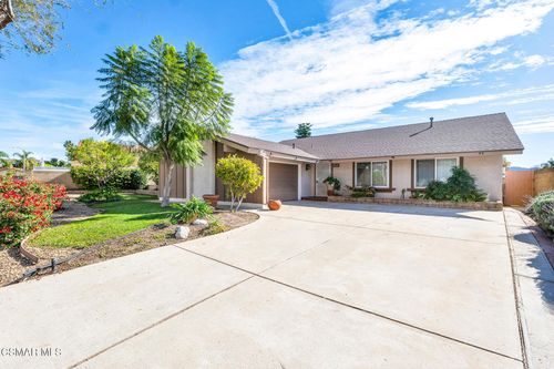 3690 Valencia Ave, Simi Valley, CA, 93063-2223 | Card Image