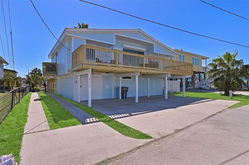 3822 Concho Ky, Galveston, TX, 77554 | Card Image