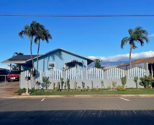 335 Hoalike St, Kihei, HI, 96753-7012 | Card Image