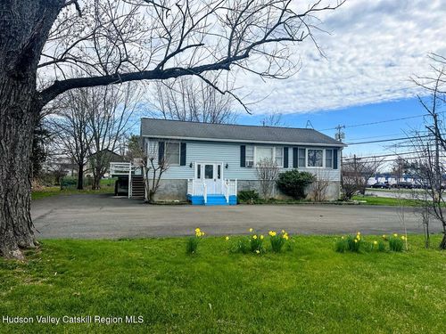 4 Delaware Ave, Hudson, NY, 12534-1119 | Card Image