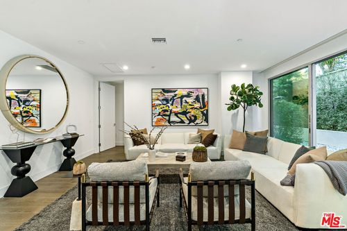 apt-115-728 N Sweetzer Ave, LOS ANGELES, CA, 90069-5565 | Card Image