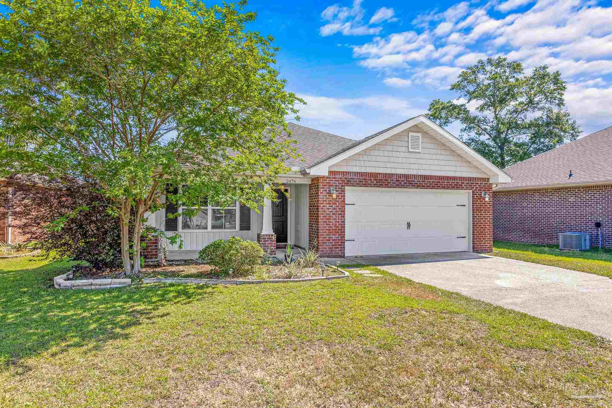 Bentley Oaks Dr, Cantonment, FL 32533