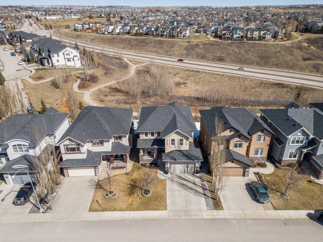 54 Tuscany Estates Point Nw, Home with 5 bedrooms, 3 bathrooms and 2 parking in Calgary AB | Image 37