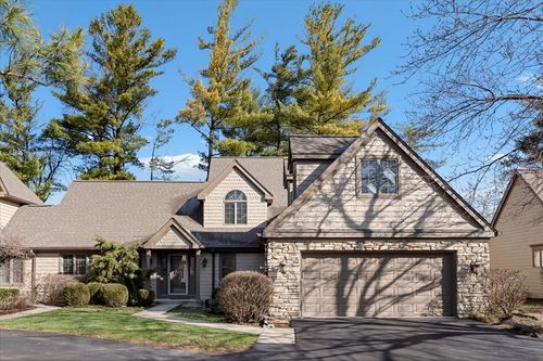 1076 Larkspur Ln, Darien, IL, 60561-3888 | Card Image