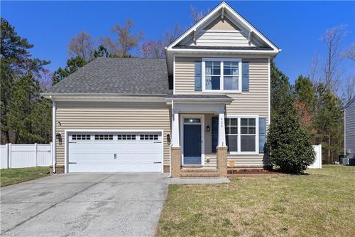 424 Rose Garden Ln, Chesapeake, VA, 23320-6773 | Card Image
