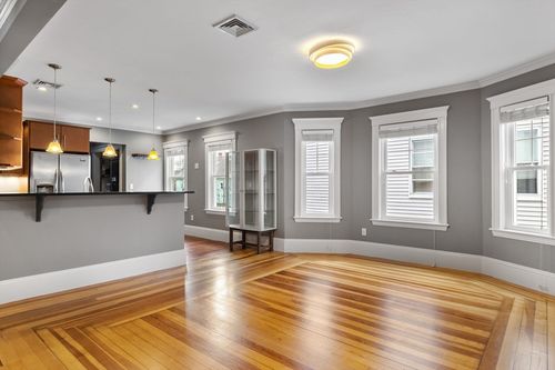 2-22 Clarendon Ave, Somerville, MA, 02144-1705 | Card Image