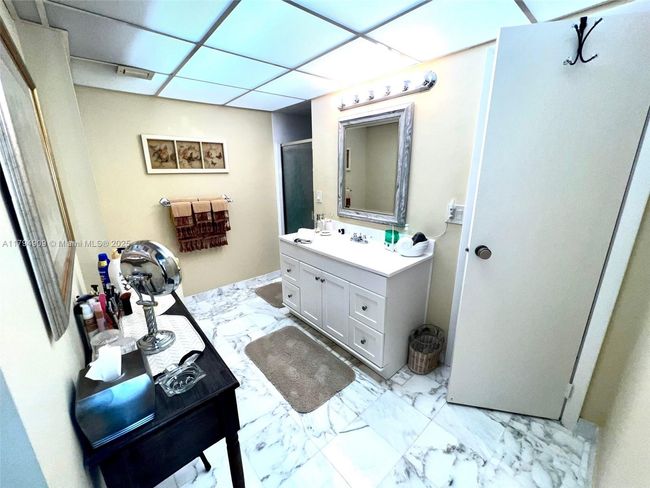APT-12K - 1500 S Ocean Dr, Condo with 2 bedrooms, 2 bathrooms and null parking in Hollywood FL | Image 13