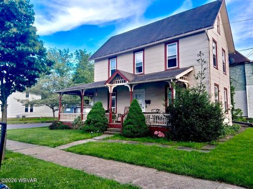 1035 Memorial Ave, Williamsport, PA, 17701-4679 | Card Image