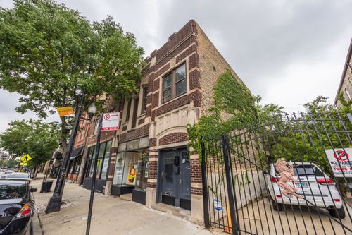 2r-2019 N Damen Avenue, Chicago, IL, 60647 | Card Image