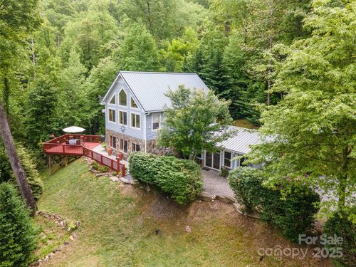 283 Walnut Cove Rdg, Bryson City, NC, 28713-4528 | Card Image