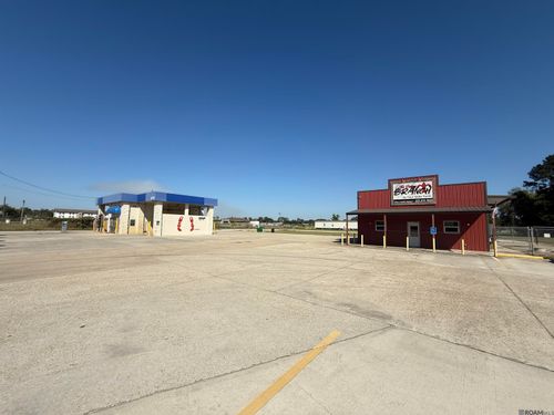 8337 Airline Hwy, Livonia, LA, 70755-3633 | Card Image