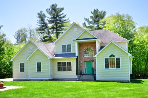120 Derek Dr, Tolland, CT, 06084-2635 | Card Image