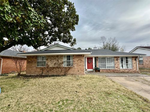 3920 Savannah Dr, Garland, TX, 75041-5026 | Card Image