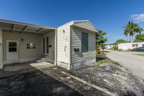 2776 Nw 29th Place, Oakland Park, FL, 33311 | Card Image