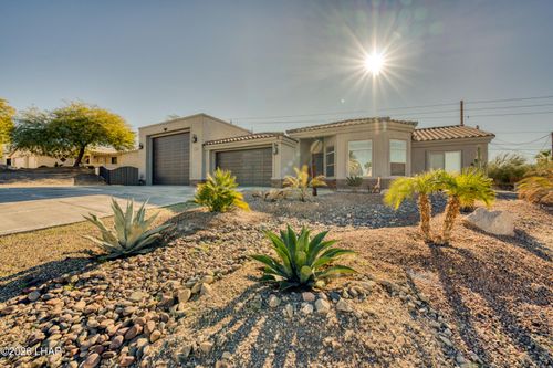 3356 Fountain Palm Dr, Lake Havasu City, AZ, 86404-2708 | Card Image