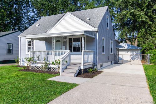 24573 Stewart Ave, Warren, MI, 48089-4781 | Card Image