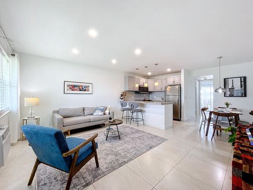 410 Chatham T, West Palm Beach, FL, 33417-1863 | Card Image
