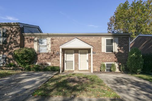 577 El Paseo Pl, Lexington, KY, 40517-4152 | Card Image