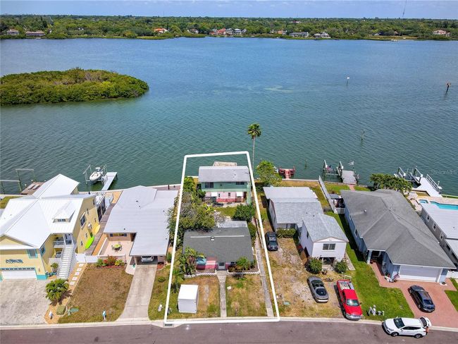 766 182 Nd Ave E, House other with 2 bedrooms, 4 bathrooms and null parking in REDINGTON SHORES FL | Image 53