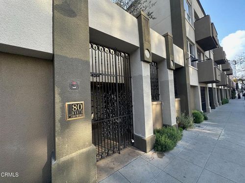 108-80 N Raymond Ave, Pasadena, CA, 91103-3949 | Card Image