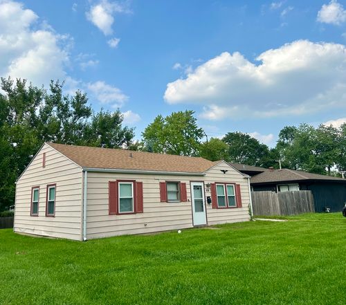 1102 Theodore St, Crest Hill, IL, 60403-2044 | Card Image