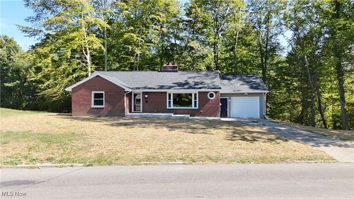 3551 Shirley Rd, Youngstown, OH, 44502-2931 | Card Image