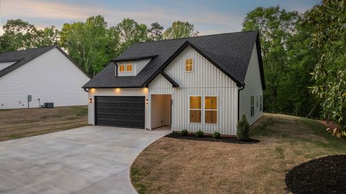 207 Love Springs Rd, cowpens, SC, 29330-9786 | Card Image