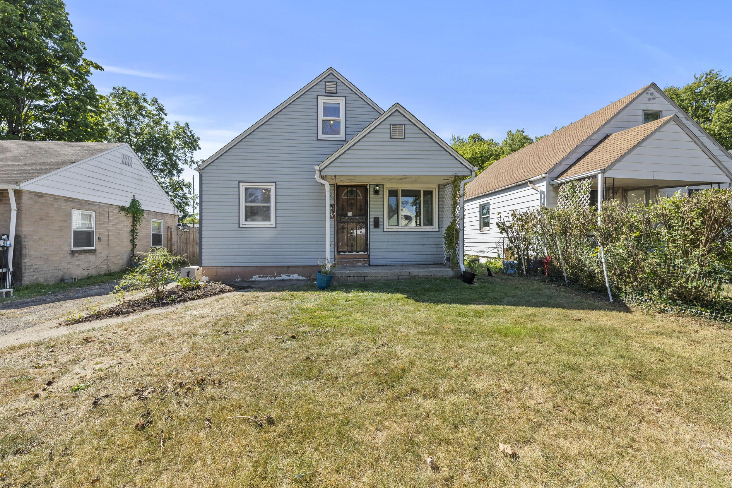 Waverly St, Columbus, OH 43213