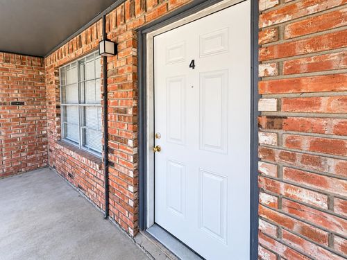 04-655 Adams Street, Beaumont, TX, 77705 | Card Image