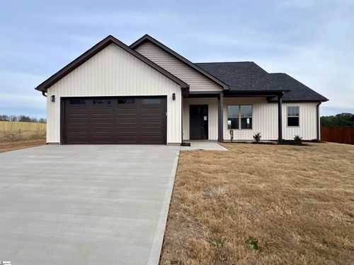 537 Bill Lattimore Rd, Chesnee, SC, 29323-9223 | Card Image