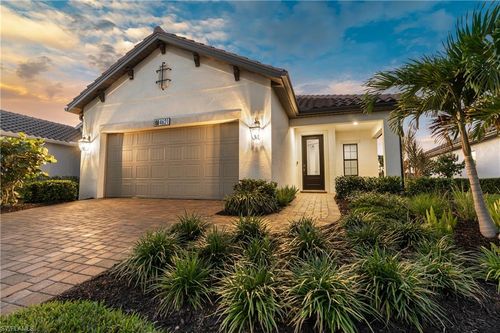 4621 Centaurus Cir, NAPLES, FL, 34120-0507 | Card Image
