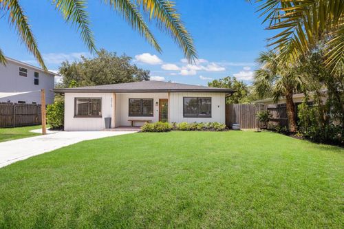 4925 Remington Dr, SARASOTA, FL, 34234-3742 | Card Image