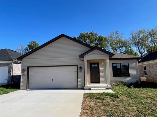 1161 Shallowford St, Bowling Green, KY, 42101-6368 | Card Image