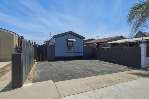 11378 Nardo St, Ventura, CA, 93004-3204 | Card Image