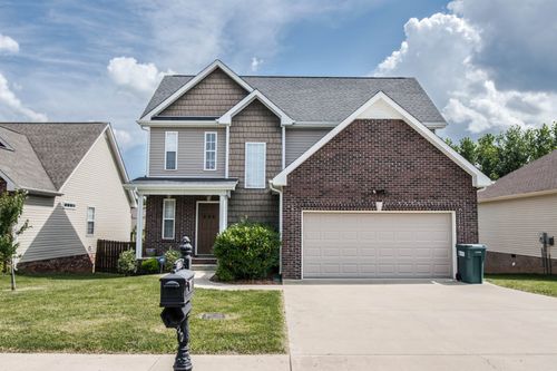 696 White Face Dr, Clarksville, TN, 37040-1200 | Card Image