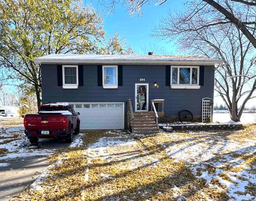 204 Sunset Cir, Emmetsburg, IA, 50536-1076 | Card Image