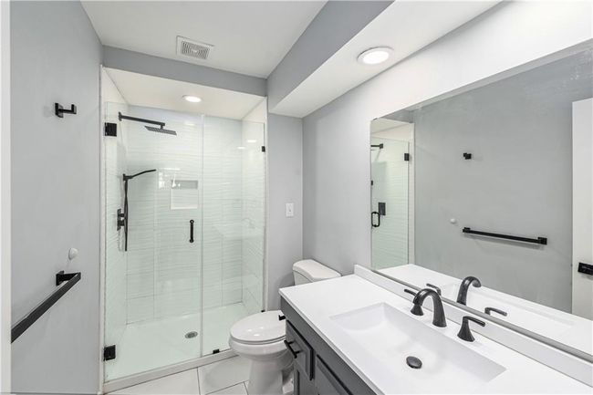 5980 N Bellefontaine Ave, Townhouse with 3 bedrooms, 3 bathrooms and null parking in Gladstone MO | Image 12