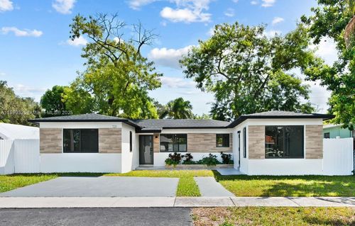 721 Sw 5th Ct, Hallandale Beach, FL, 33009-6233 | Card Image