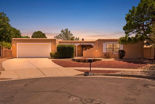 1900 Circulo Del Monte Ne, Albuquerque, NM, 87112 | Card Image