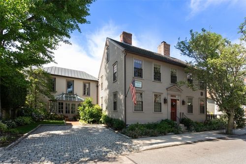 3 Bridge St, Newport, RI, 02840-2503 | Card Image