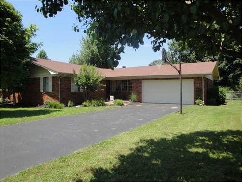 1825 Mctavish Way, Bowling Green, KY, 42104 | Card Image