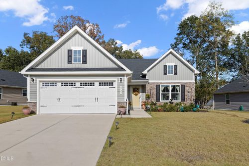 8529 Kenridge Ln, Fuquay-Varina, NC, 27526-8741 | Card Image