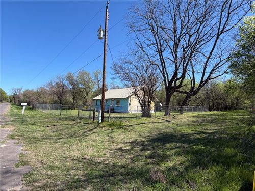 525 Lcr 405, Mexia, TX, 76667-4692 | Card Image