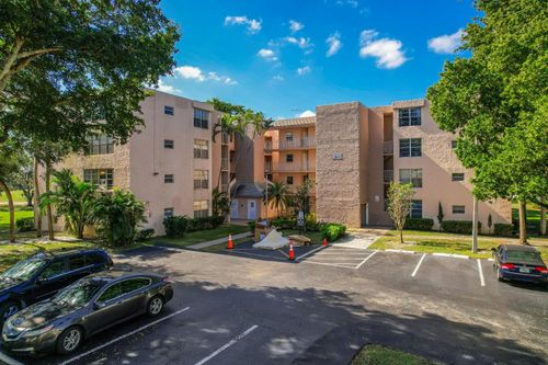 apt-104-9471 Evergreen Pl, Davie, FL, 33324-4318 | Card Image