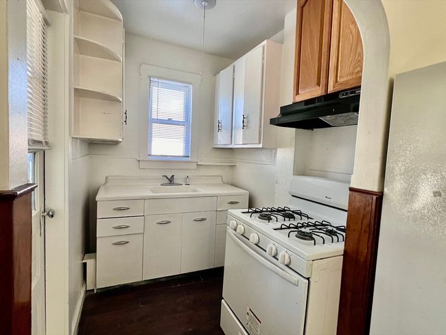 APT-1 - 69 Granite St, Condo with 2 bedrooms, 1 bathrooms and 1 parking in Fitchburg MA | Image 6