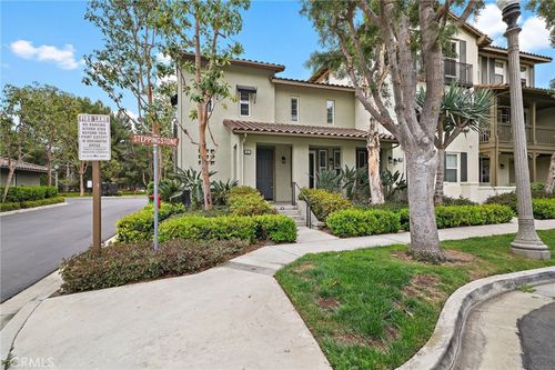 82 Stepping Stone, Irvine, CA, 92603-4206 | Card Image