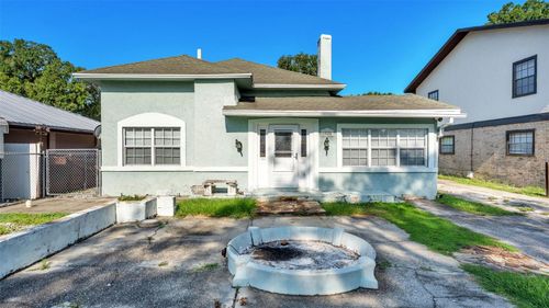 1825 16th St Nw, Winter Haven, FL, 33881-1201 | Card Image