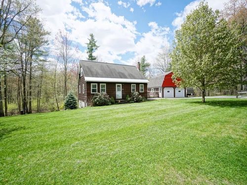106 Page Rd, Litchfield, NH, 03052-2513 | Card Image
