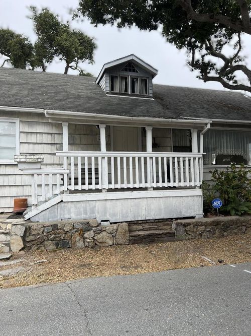 228 Wood St, Pacific Grove, CA, 93950-3236 | Card Image