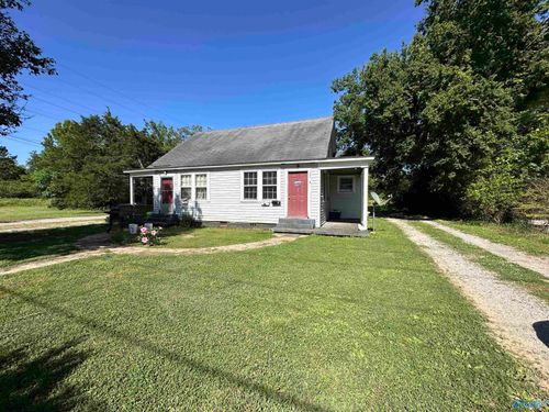 1002 East St, Moulton, AL, 35650-1247 | Card Image